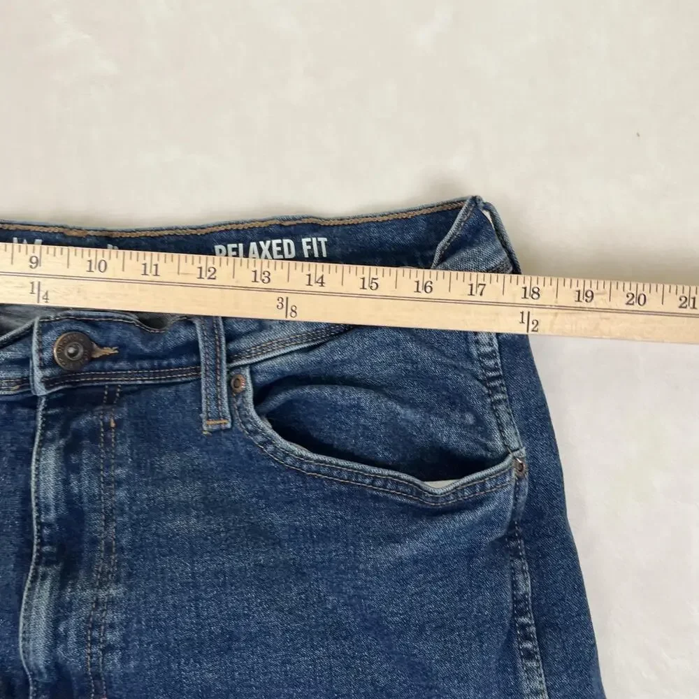 Wrangler Jeans Mens 36x30 Blue Relaxed Straight Stretch Denim Medium Wash Pants